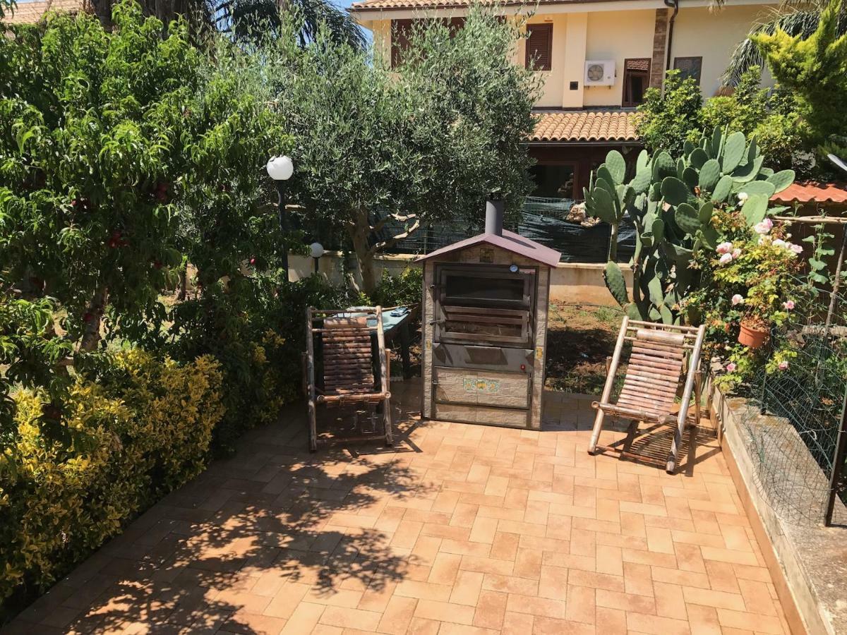 Stunning Sicilian Villa Carini Esterno foto